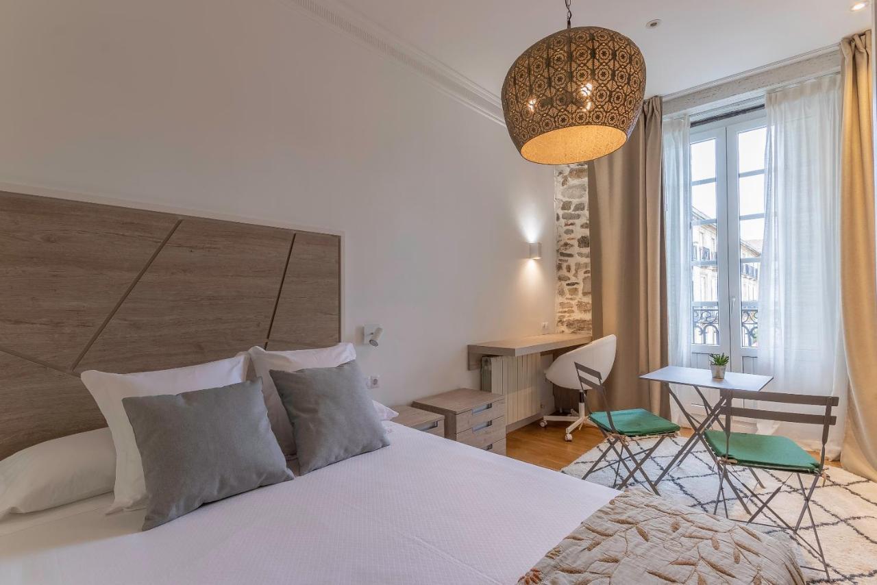 Habitaciones Apartamento B&B Plaza Nueva 8 Μπιλμπάο Εξωτερικό φωτογραφία