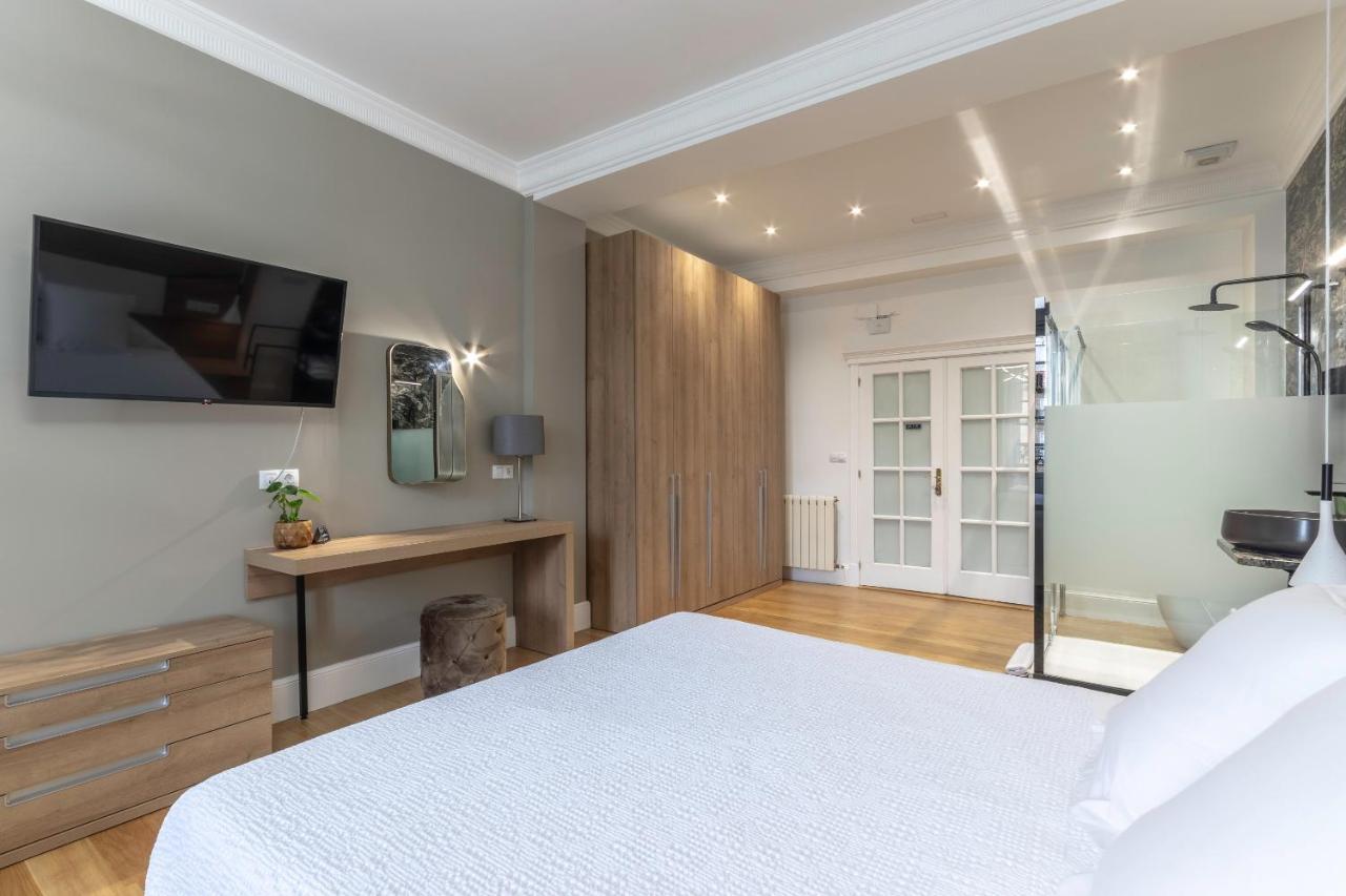 Habitaciones Apartamento B&B Plaza Nueva 8 Μπιλμπάο Εξωτερικό φωτογραφία