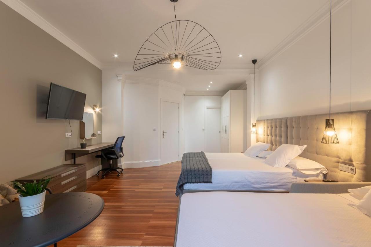 Habitaciones Apartamento B&B Plaza Nueva 8 Μπιλμπάο Εξωτερικό φωτογραφία
